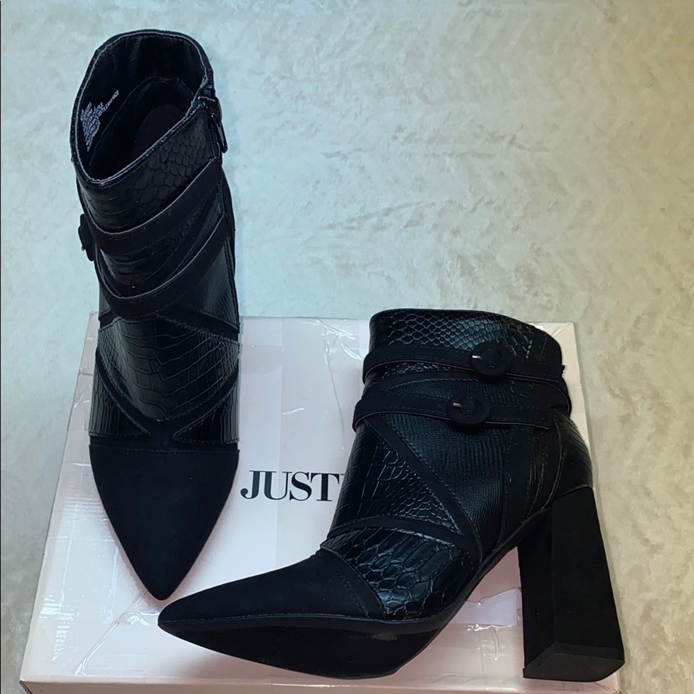 NEW JustFab Adler Black Ankle Boots Size 7